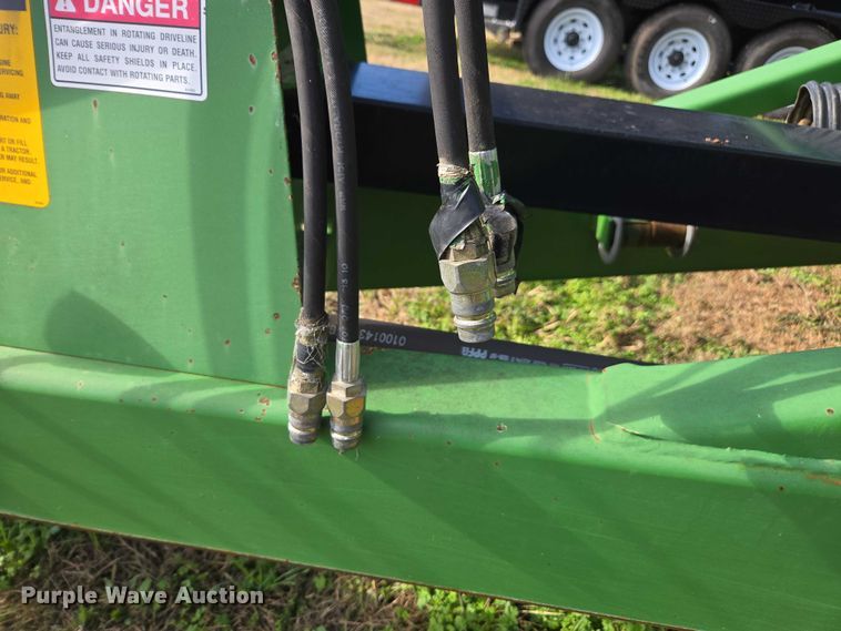 image for item DU2568 Unverferth Brent 776 grain cart