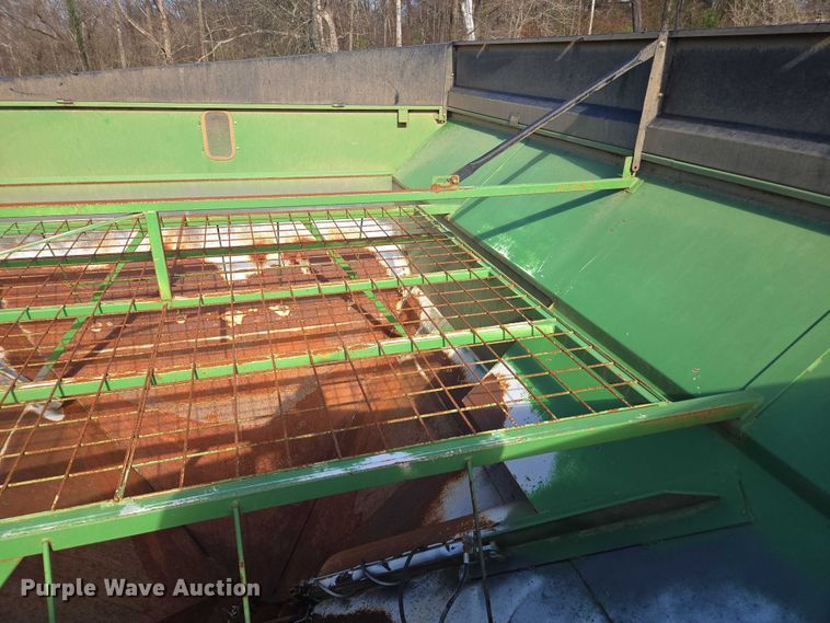 image for item DU2568 Unverferth Brent 776 grain cart