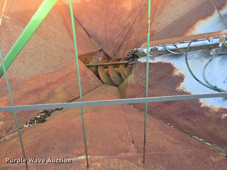 image for item DU2568 Unverferth Brent 776 grain cart