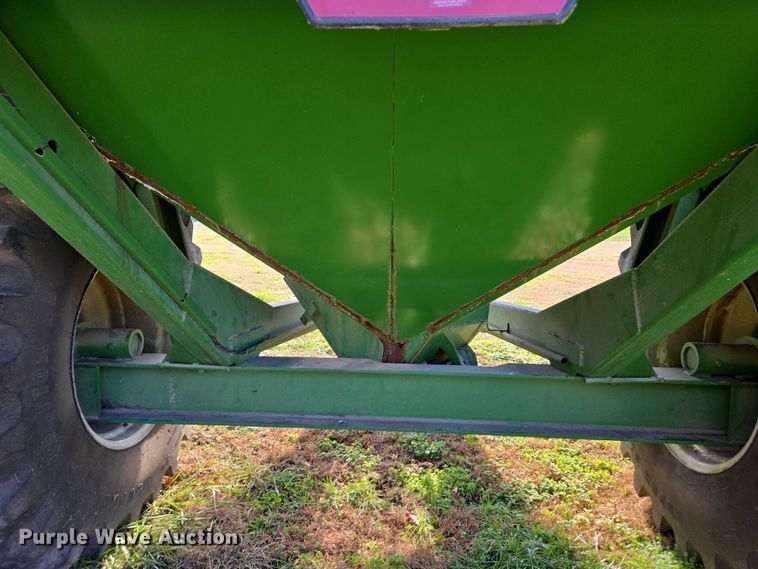 image for item DU2568 Unverferth Brent 776 grain cart