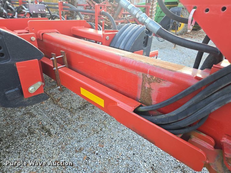 image for item DU2570 2013 Case IH 1250 Early Riser no-till planter
