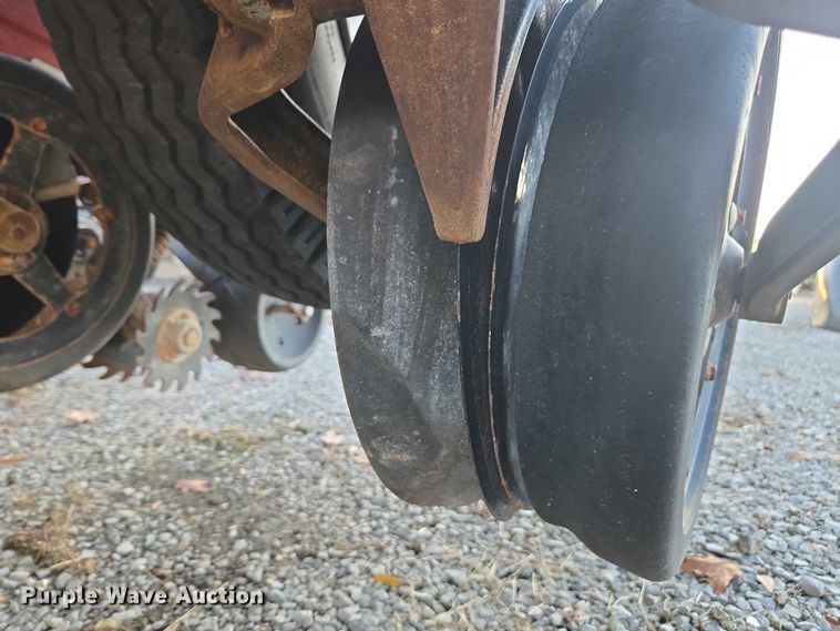 image for item DU2570 2013 Case IH 1250 Early Riser no-till planter