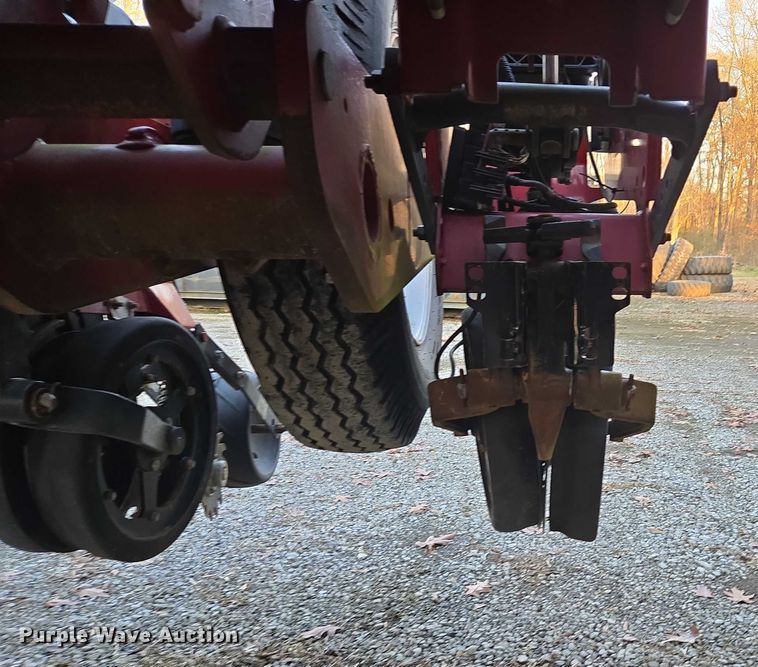 image for item DU2570 2013 Case IH 1250 Early Riser no-till planter