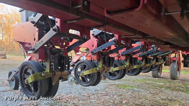image for item DU2570 2013 Case IH 1250 Early Riser no-till planter