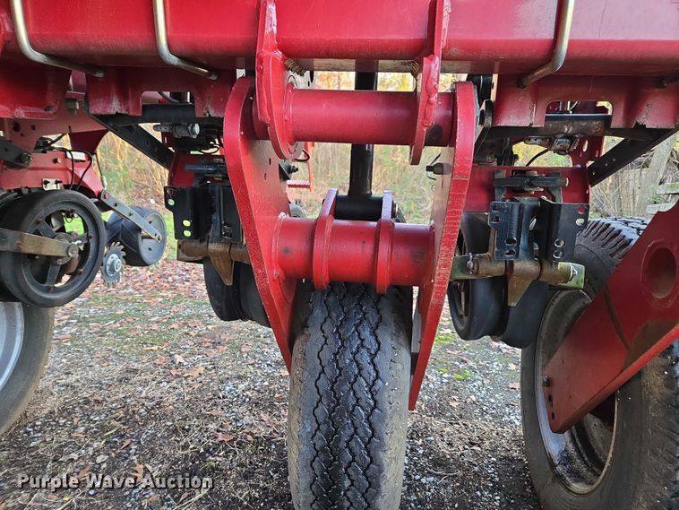 image for item DU2570 2013 Case IH 1250 Early Riser no-till planter