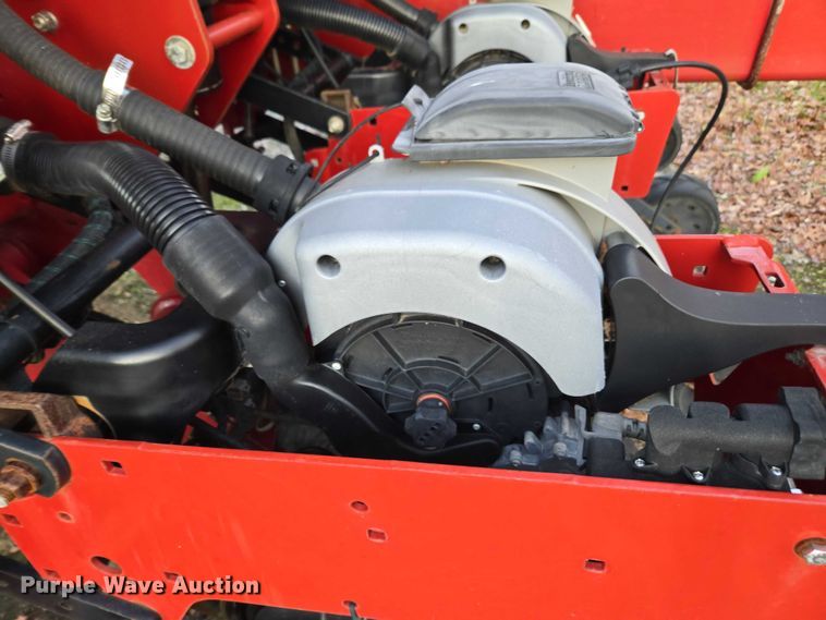 image for item DU2570 2013 Case IH 1250 Early Riser no-till planter