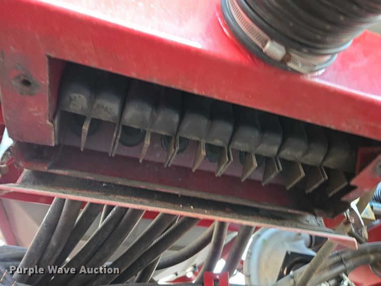 image for item DU2570 2013 Case IH 1250 Early Riser no-till planter