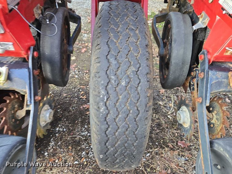 image for item DU2570 2013 Case IH 1250 Early Riser no-till planter