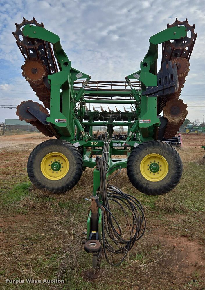 image for item DU2571 2019 John Deere 2680H disk