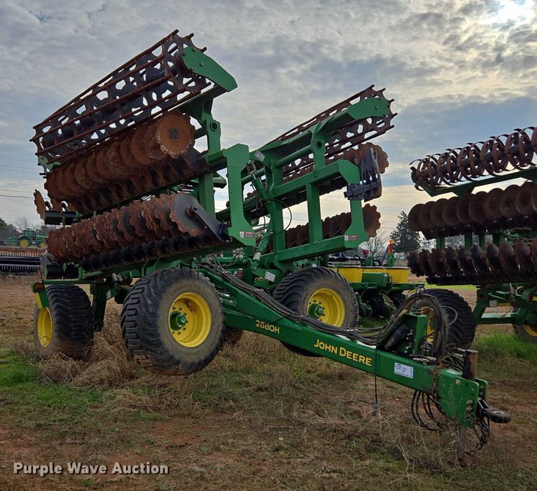 image for item DU2571 2019 John Deere 2680H disk