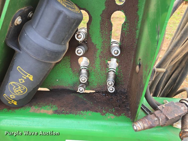 image for item DU2571 2019 John Deere 2680H disk