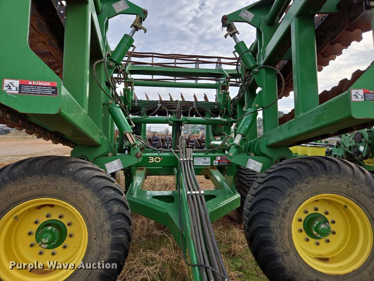 image for item DU2571 2019 John Deere 2680H disk