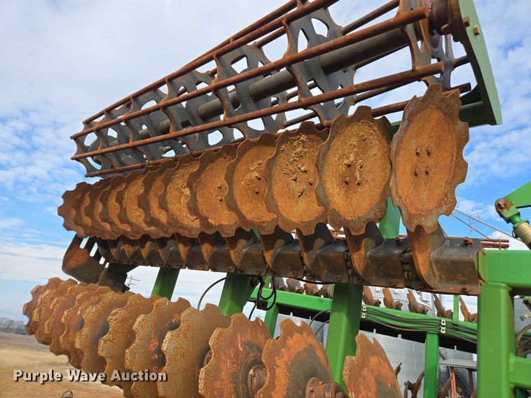 image for item DU2571 2019 John Deere 2680H disk