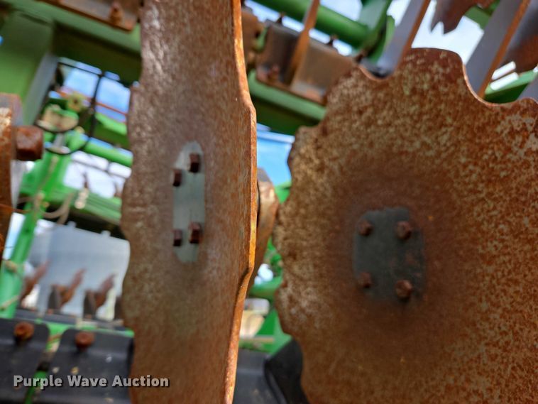 image for item DU2571 2019 John Deere 2680H disk