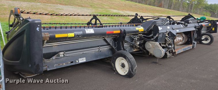 image for item DU2572 2014 Macdon FD75 flex draper head