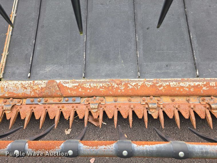 image for item DU2572 2014 Macdon FD75 flex draper head