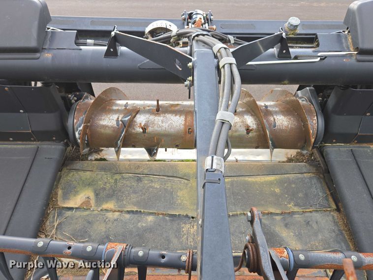 image for item DU2572 2014 Macdon FD75 flex draper head