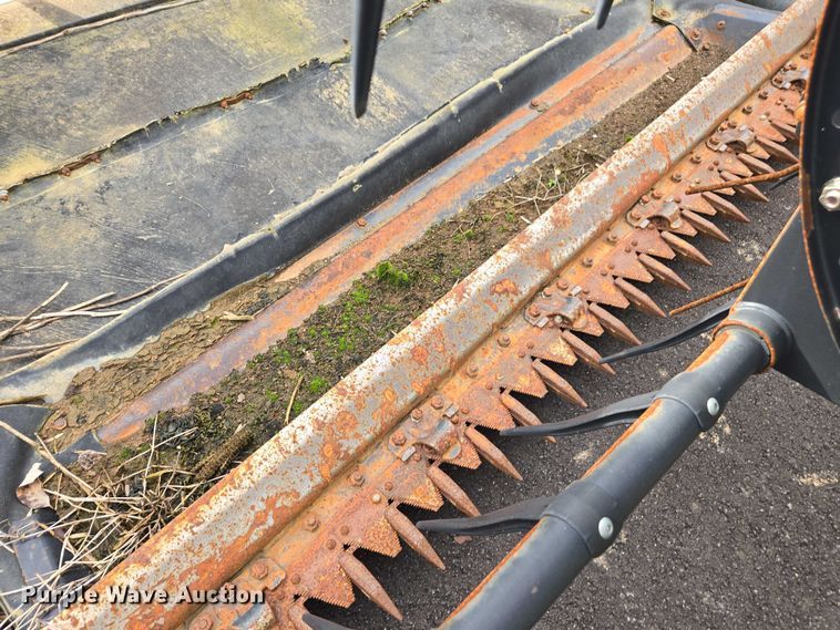 image for item DU2572 2014 Macdon FD75 flex draper head