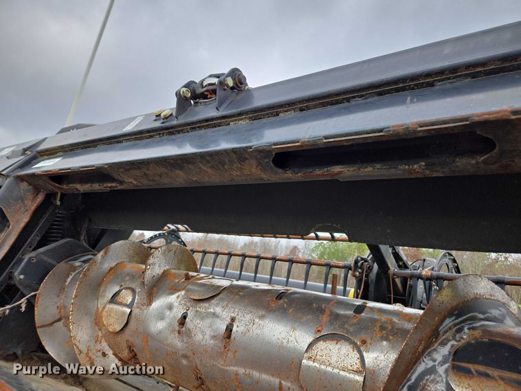 image for item DU2572 2014 Macdon FD75 flex draper head