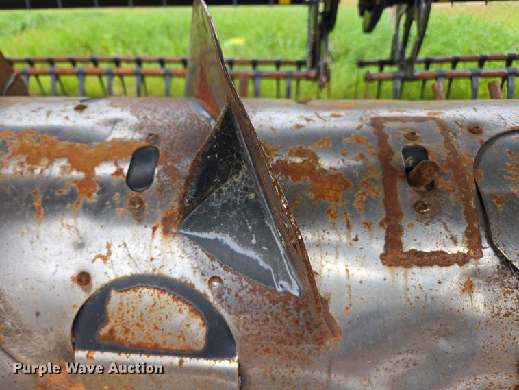 image for item DU2572 2014 Macdon FD75 flex draper head