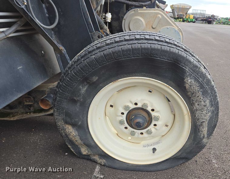 image for item DU2572 2014 Macdon FD75 flex draper head