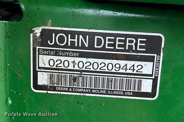 image for item DV0758 2015 John Deere S680S STS RWA combine