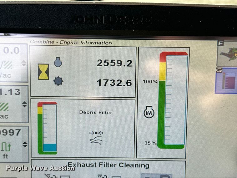 image for item DV0758 2015 John Deere S680S STS RWA combine