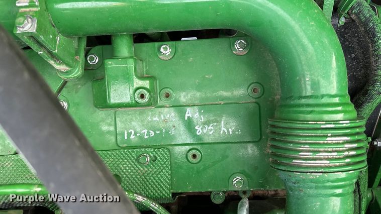 image for item DV0758 2015 John Deere S680S STS RWA combine