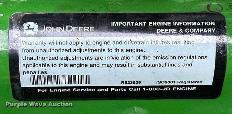 image for item DV0758 2015 John Deere S680S STS RWA combine