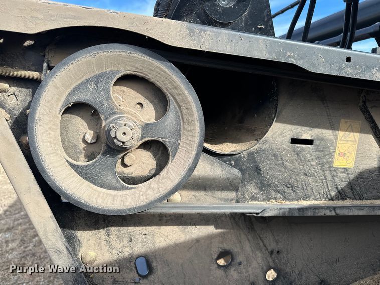 image for item DV0759 2016 MacDon FD75-D Flexdraper flex draper head