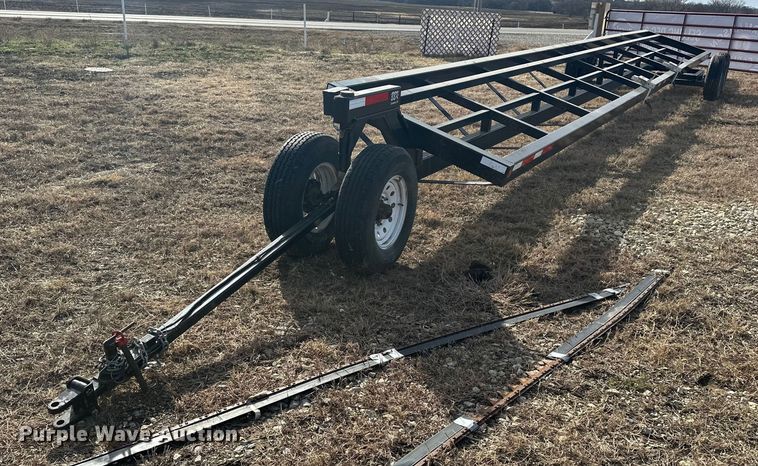 image for item DV0759 2016 MacDon FD75-D Flexdraper flex draper head