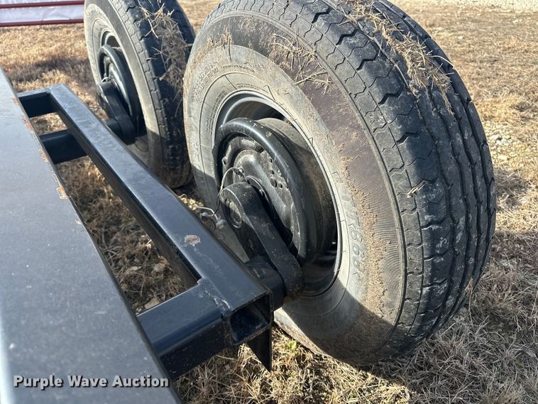 image for item DV0759 2016 MacDon FD75-D Flexdraper flex draper head