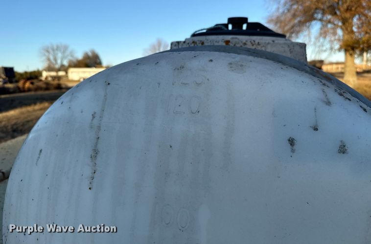 image for item DW5193 John Deere 8300 grain drill