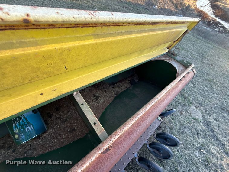 image for item DW5193 John Deere 8300 grain drill