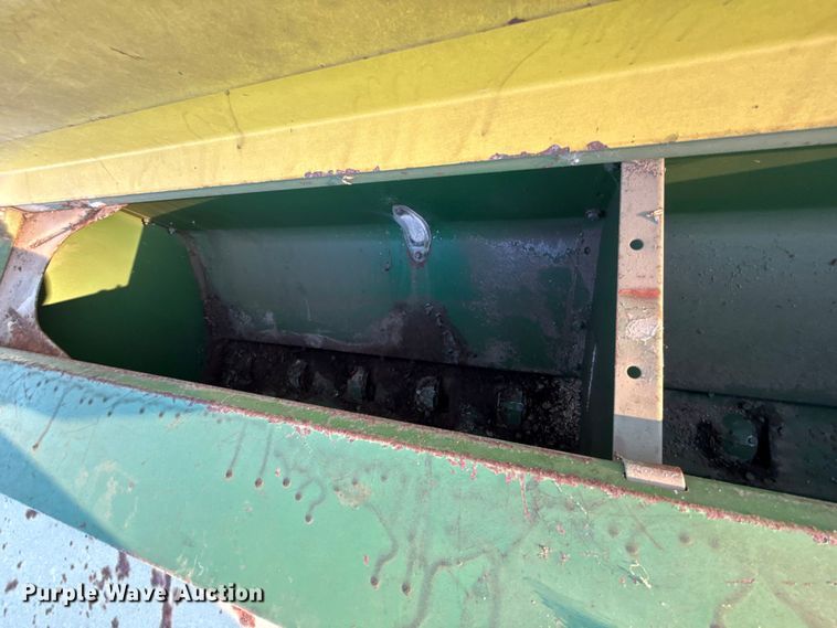 image for item DW5193 John Deere 8300 grain drill