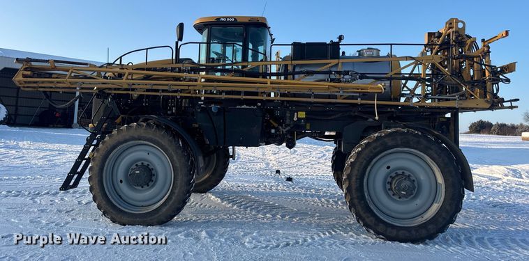 image for item DW6687 2014 RoGator RG900 sprayer