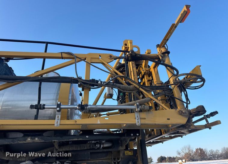 image for item DW6687 2014 RoGator RG900 sprayer