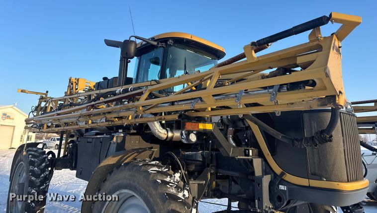 image for item DW6687 2014 RoGator RG900 sprayer