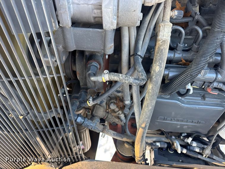 image for item DW6687 2014 RoGator RG900 sprayer