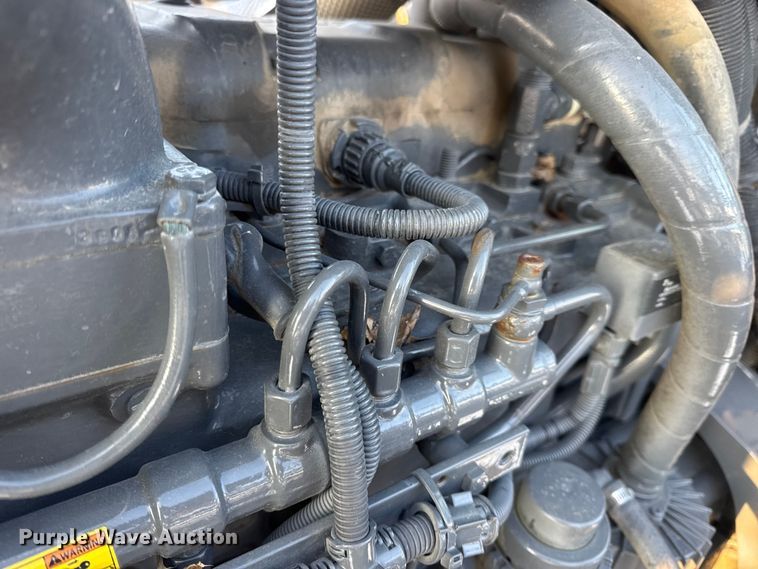 image for item DW6687 2014 RoGator RG900 sprayer