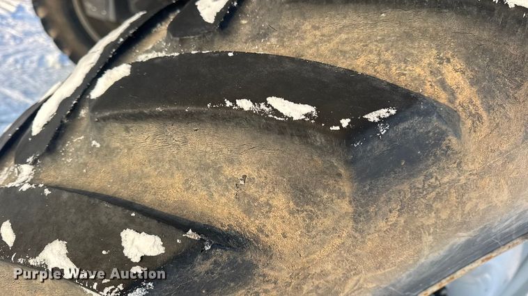 image for item DW6687 2014 RoGator RG900 sprayer