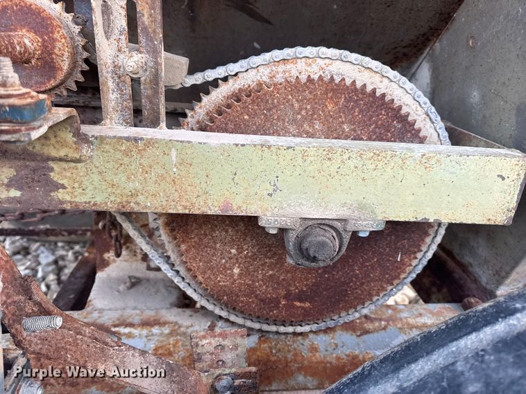 image for item DW6693 Applicator