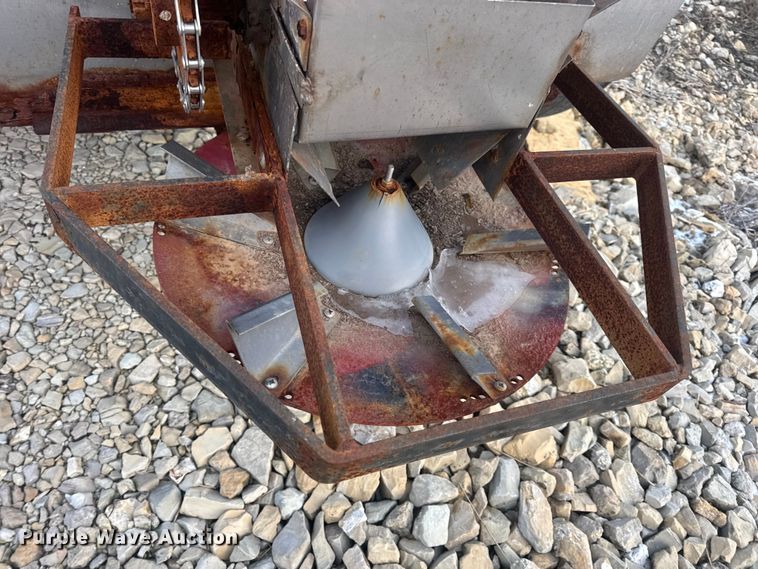 image for item DW6693 Applicator