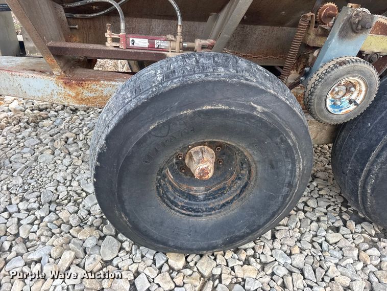 image for item DW6693 Applicator