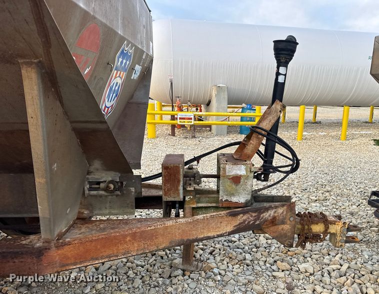 image for item DW6695 Applicator