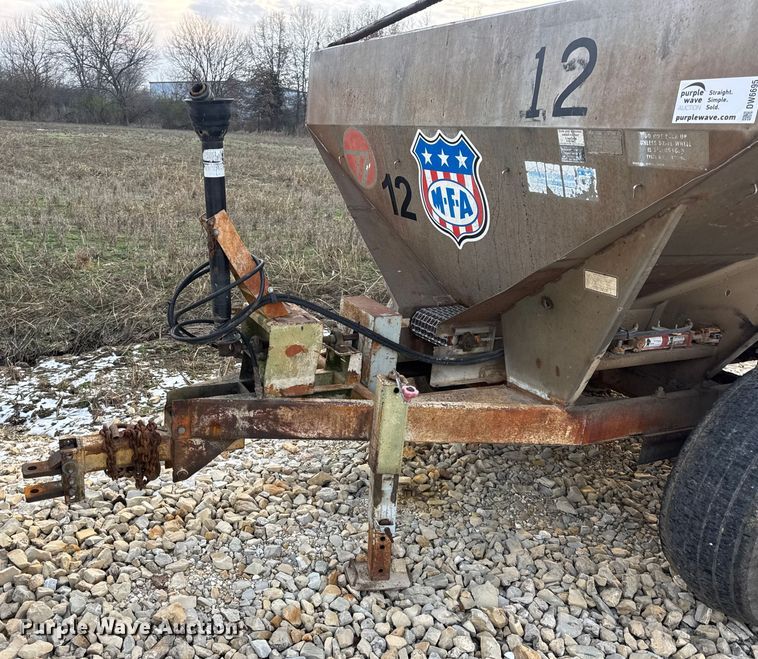 image for item DW6695 Applicator