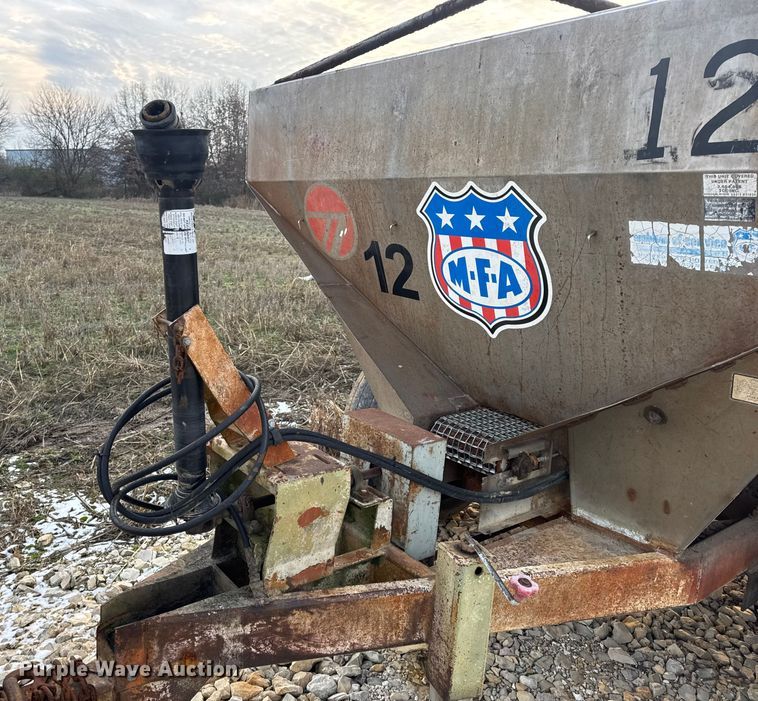 image for item DW6695 Applicator