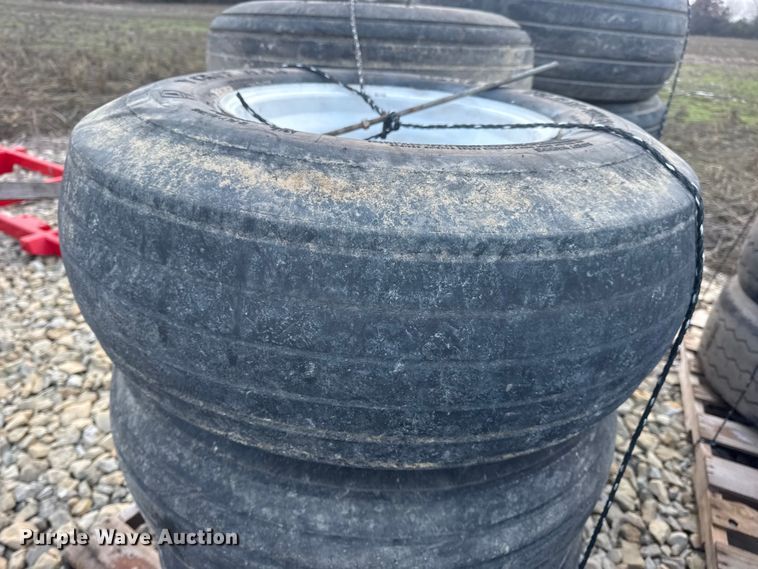 image for item DW6696 (30) tires and wheels