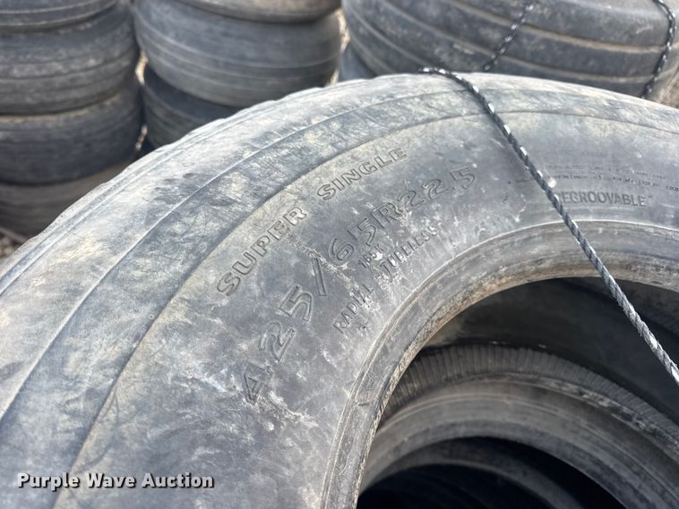 image for item DW6696 (30) tires and wheels