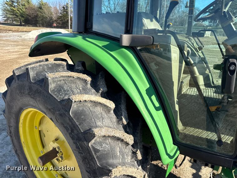 image for item DW6705 2011 John Deere 6430 MFWD tractor